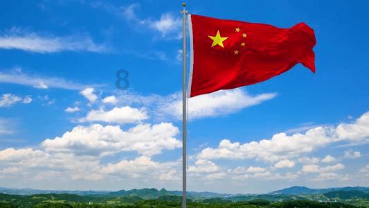 农技人员入果园   助力沃柑抗寒潮